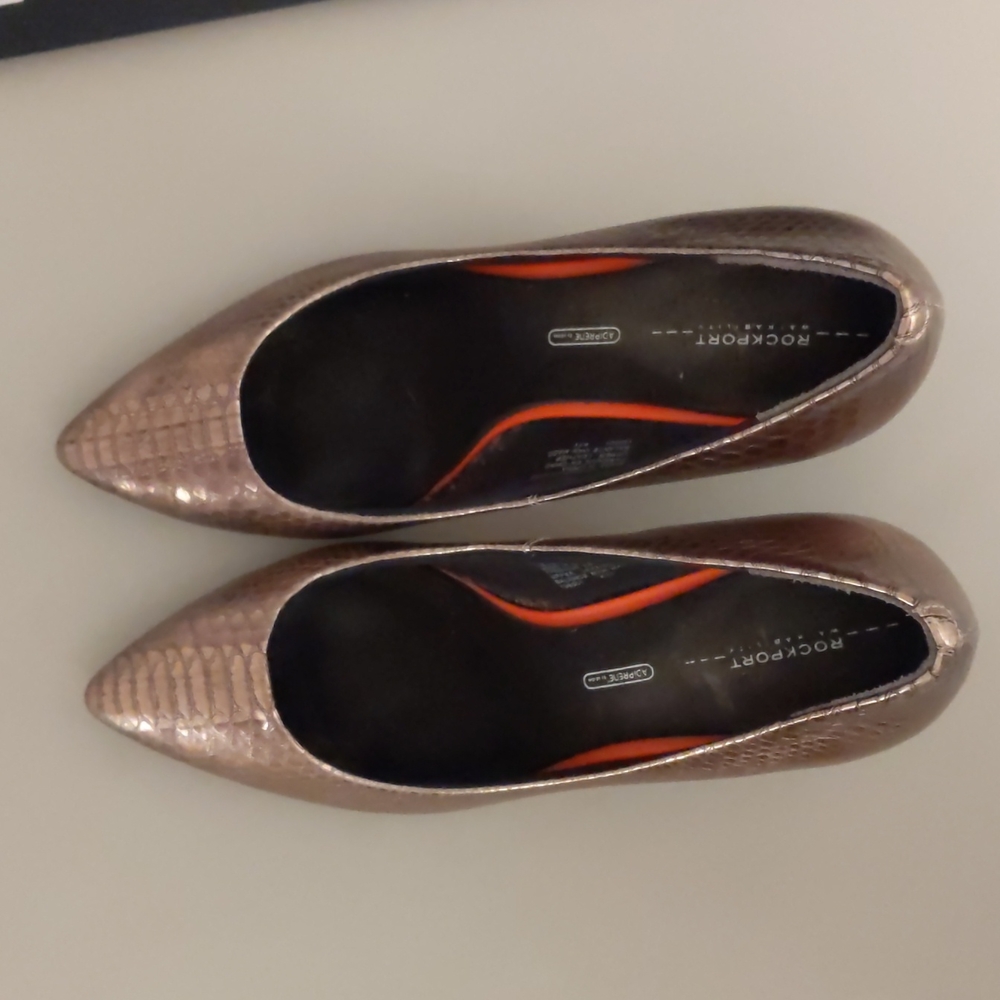 Rockport gold heel
